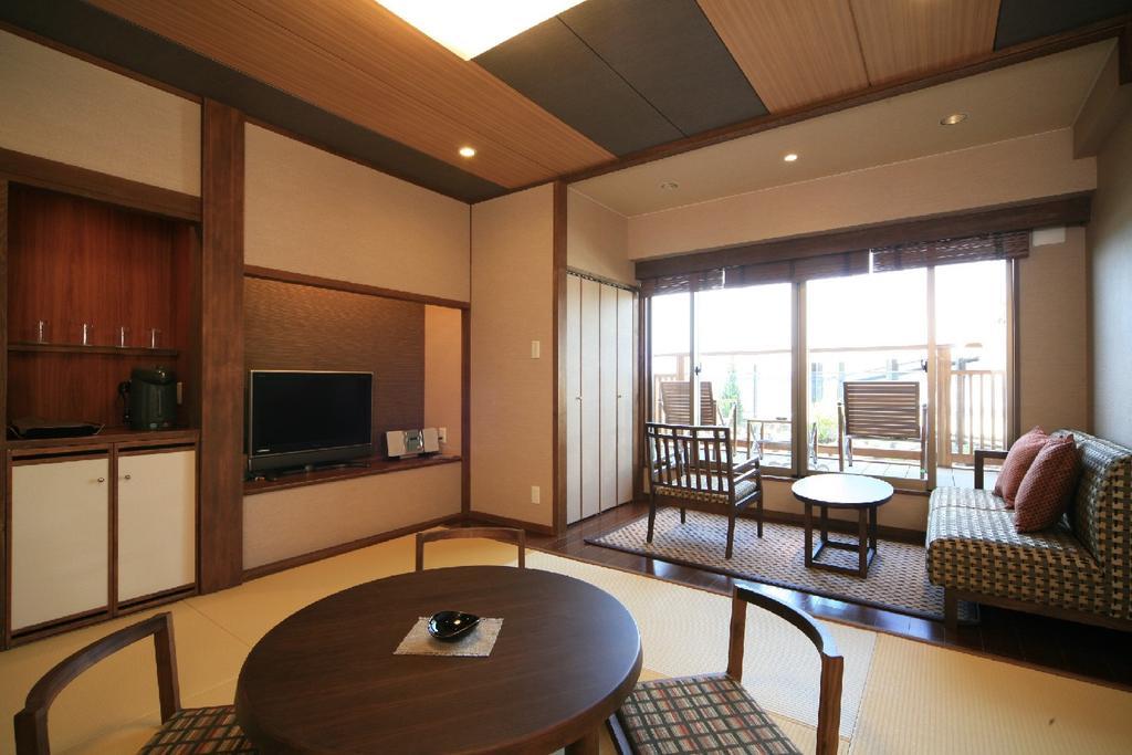 โรงแรม โทคาจิกาวะ อ็อนเซ็น ไดอิจิ Otofuke ภายนอก รูปภาพ